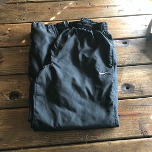 ~Nike~ Black polyester workout pants. Size S.
